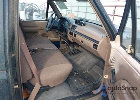 1996 Ford F250 z USA, uszkodzony, nr VIN 2FTHF25H6TCA11156